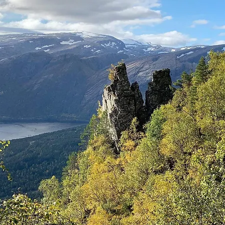 Holiday Alfoten Davik (Sogn og Fjordane)